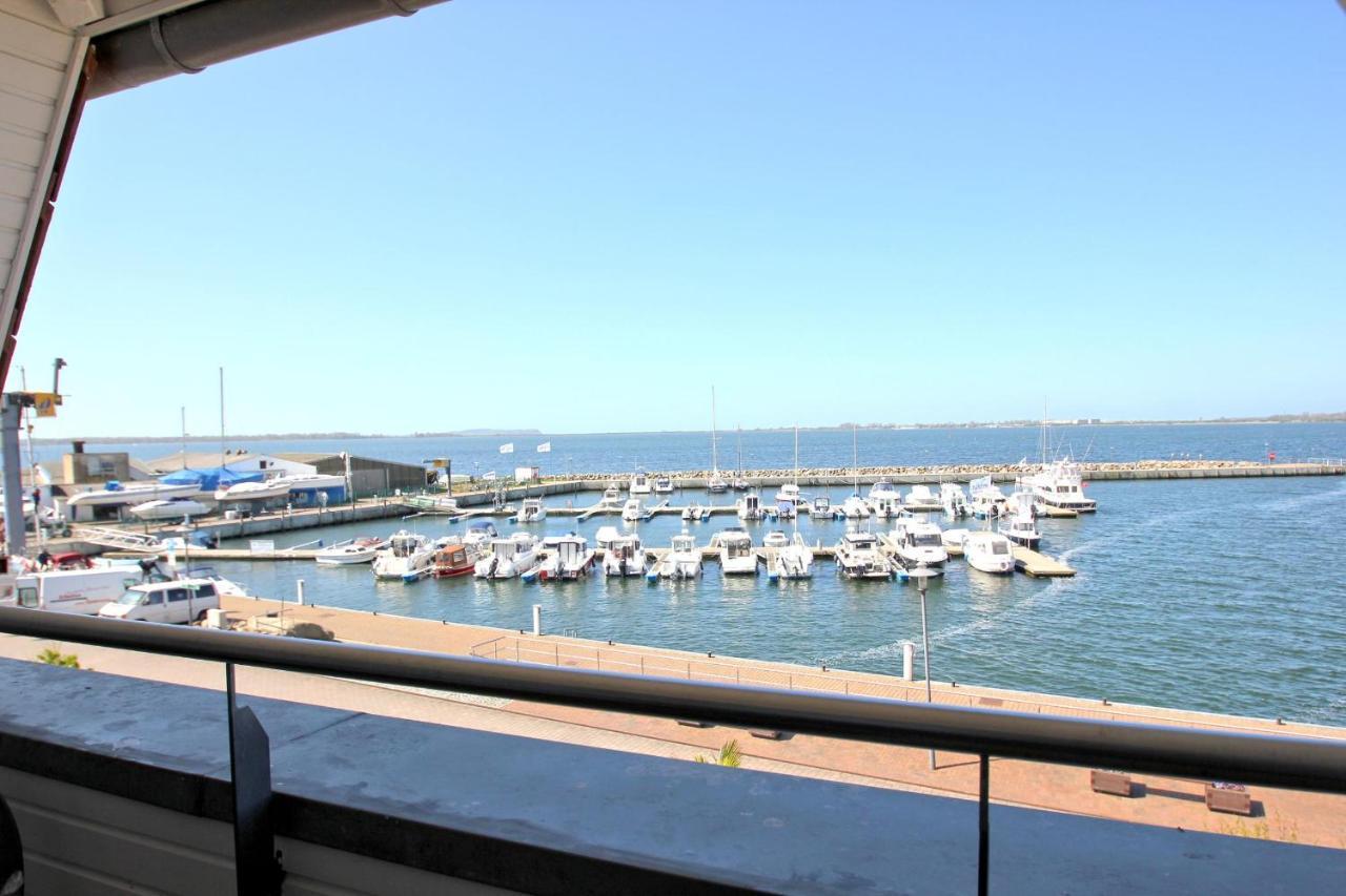 Hafenhäuser Wiek FeWo 06 Balkon, Meerblick Wiek auf Rügen Exterior foto